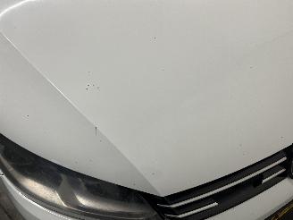 Volkswagen Touran Touran (1T3) MPV 2.0 TDI 16V 140 (CFHC) [103kW]  (05-2010/05-2015) picture 9