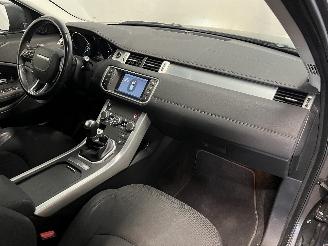 Land Rover Range Rover Evoque Range Rover Evoque (LVJ/LVS) SUV 2.0 D 150 16V (204DTD(AJ20D4)) [110kW=
]  (06-2015/12-2019) picture 9