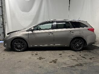 Toyota Auris Auris Touring Sports (E18) Combi 1.8 16V Hybrid (2ZRFXE) [100kW]  (07-=
2013/12-2018) picture 4