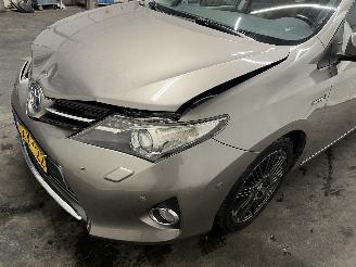 Toyota Auris Auris Touring Sports (E18) Combi 1.8 16V Hybrid (2ZRFXE) [100kW]  (07-=
2013/12-2018) picture 10