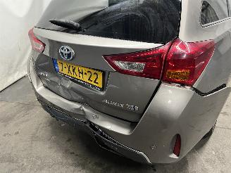 Toyota Auris Auris Touring Sports (E18) Combi 1.8 16V Hybrid (2ZRFXE) [100kW]  (07-=
2013/12-2018) picture 16