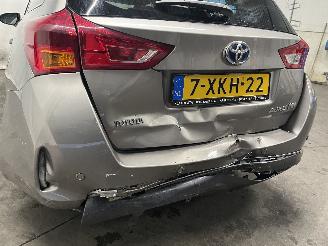 Toyota Auris Auris Touring Sports (E18) Combi 1.8 16V Hybrid (2ZRFXE) [100kW]  (07-=
2013/12-2018) picture 17