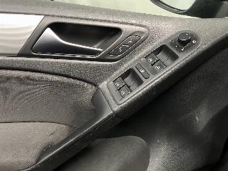 Volkswagen Golf Golf VI (5K1) Hatchback 1.2 TSI (CBZA) [63kW]  (05-2010/11-2012) picture 26