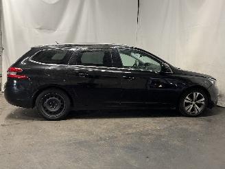 Peugeot 308 308 SW (L4/L9/LC/LJ/LR) Combi 5-drs 1.6 BlueHDi 120 (DV6FC(BHZ)) [88kW=
]  (03-2014/12-2021) picture 7
