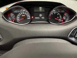 Peugeot 308 308 SW (L4/L9/LC/LJ/LR) Combi 5-drs 1.6 BlueHDi 120 (DV6FC(BHZ)) [88kW=
]  (03-2014/12-2021) picture 23