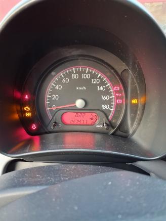 Nissan Pixo Pixo (D31S) Hatchback 1.0 12V (K10B(Euro 5)) [50kW]  (03-2009/10-2013)= picture 2