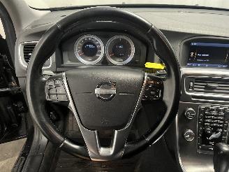 Volvo V-60 V60 I (FW/GW) Combi 2.0 D3 20V (D5204T3) [120kW]  (07-2010/12-2014) picture 21