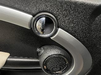 Mini Mini Mini (R56) Hatchback 1.6 16V Cooper S (N14-B16A) [128kW]  (10-2006/02-=
2010) picture 17