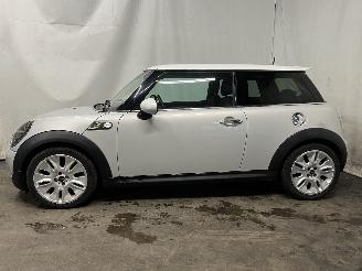 Mini Mini Mini (R56) Hatchback 1.6 16V Cooper S (N14-B16A) [128kW]  (10-2006/02-=
2010) picture 3