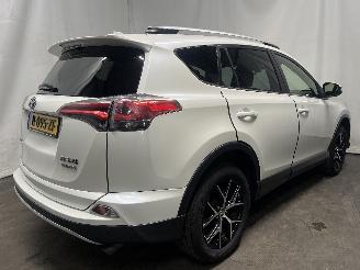 Toyota Rav-4 RAV4 (A4) Terreinwagen 2.5 Hybrid 16V VVT-i 4x2 (2ARFXE(Euro 6)) [145k=
W]  (10-2015/01-2019) picture 5