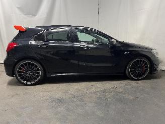 Mercedes A-klasse A (W176) Hatchback 2.0 A-45 AMG Turbo 16V 4-Matic (M133.980) [265kW]  =
(06-2013/05-2018) picture 7