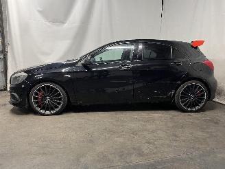 Mercedes A-klasse A (W176) Hatchback 2.0 A-45 AMG Turbo 16V 4-Matic (M133.980) [265kW]  =
(06-2013/05-2018) picture 4