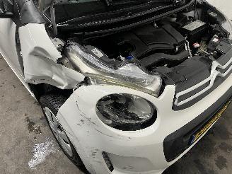 Citroën C1 C1 Hatchback 1.0 Vti 68 12V (1KR-FE(CFB)) [51kW]  (04-2014/04-2018) picture 12