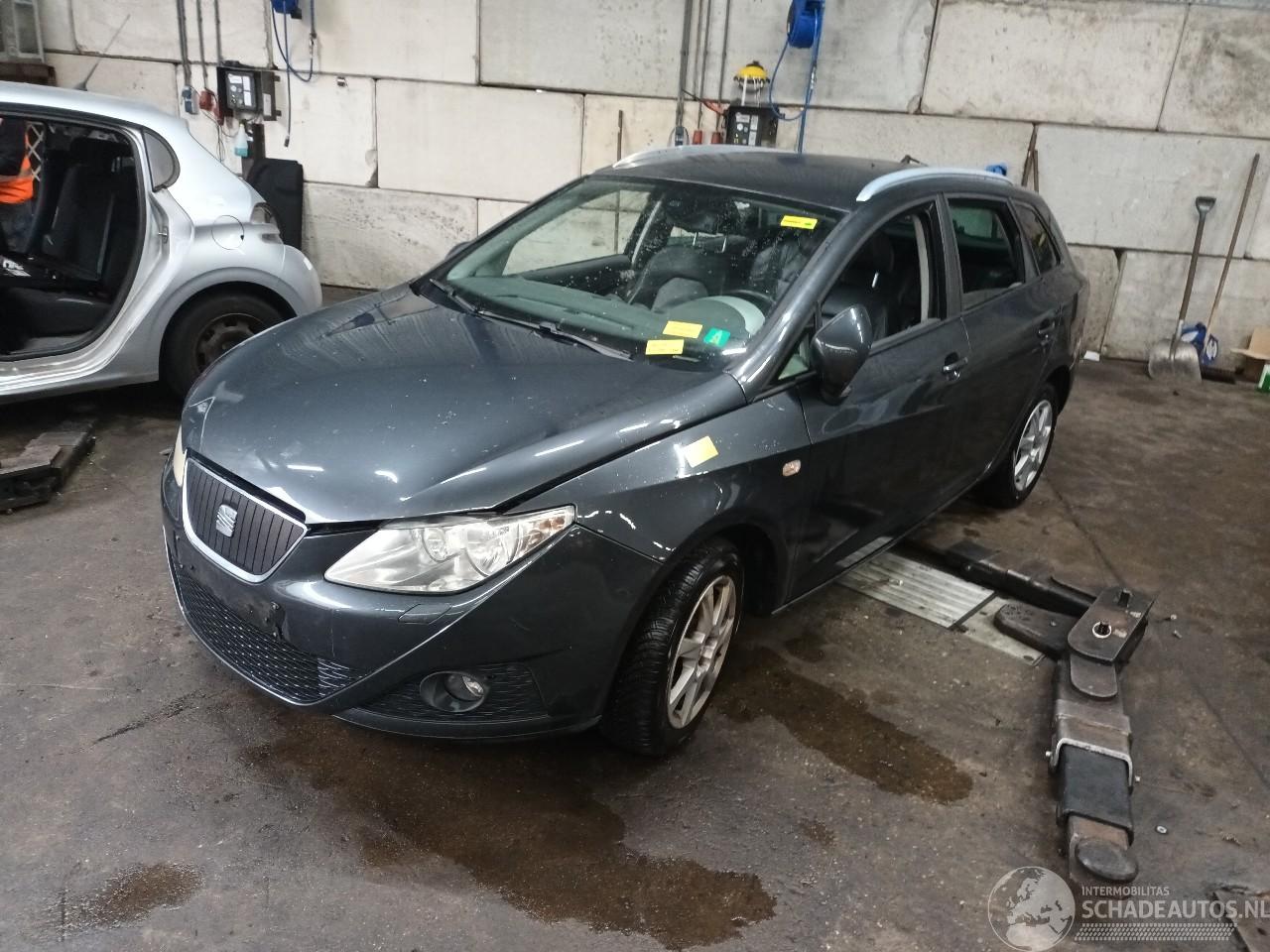 Seat Ibiza Ibiza ST (6J8) Combi 1.2 TDI Ecomotive (CFWA) [55kW]  (04-2010/05-2015=
)