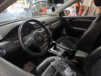 Volkswagen Passat Passat Variant (365) Combi 1.6 TDI 16V Bluemotion (CAYC(Euro 5)) [77kW=
]  (08-2010/12-2014) picture 5