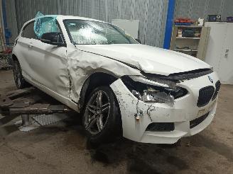 BMW 1-serie 1 serie (F21) Hatchback 3-drs 114i 1.6 16V (N13-B16A) [75kW]  (12-2011=
/03-2015) picture 2