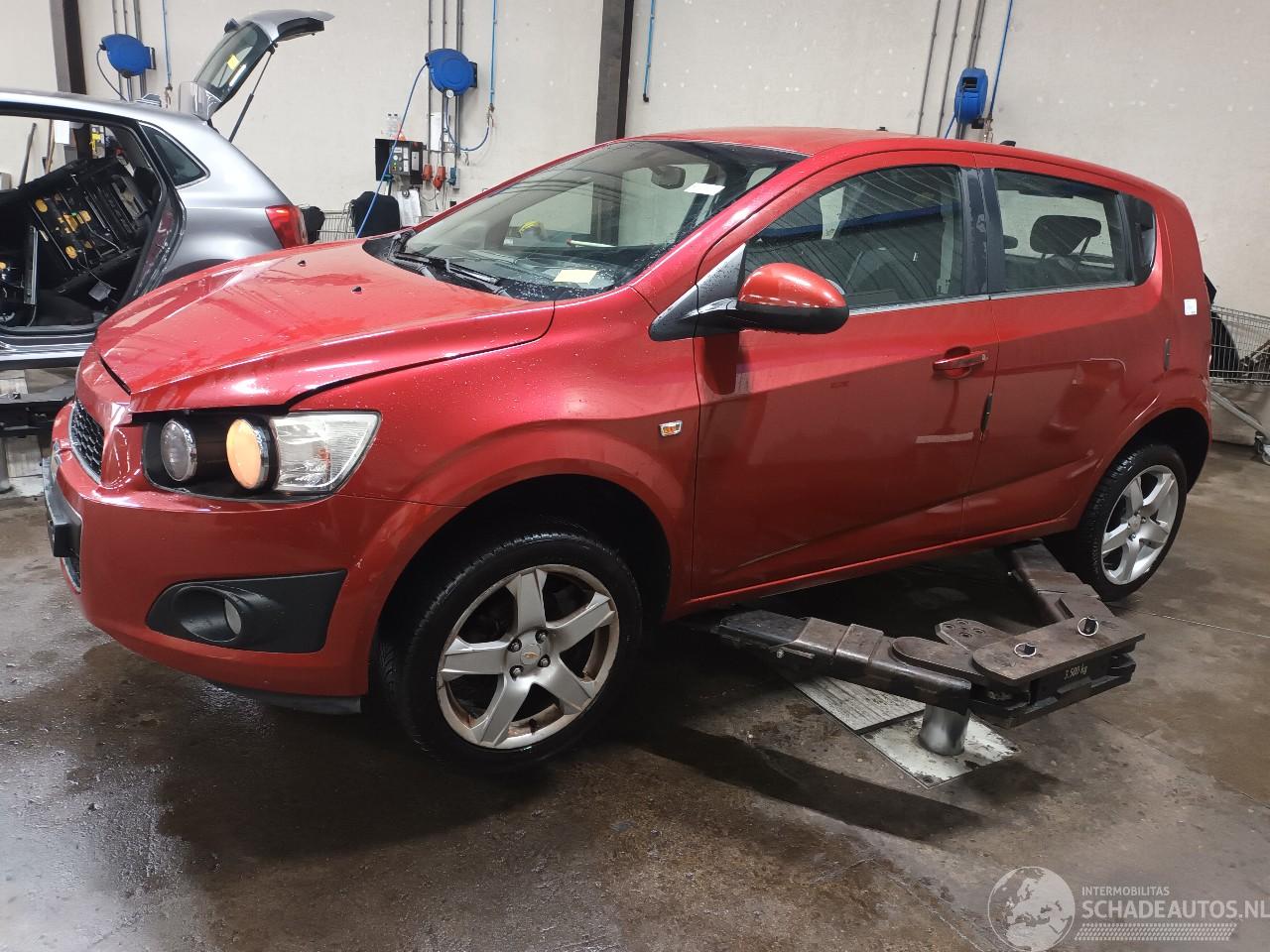 Chevrolet Aveo Aveo (300) Hatchback 1.4 16V (LDD) [74kW]  (03-2011/12-2015)