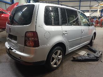 Volkswagen Touran Touran (1T1/T2) MPV 1.4 16V TSI 140 (BMY) [103kW]  (02-2006/05-2010) picture 3