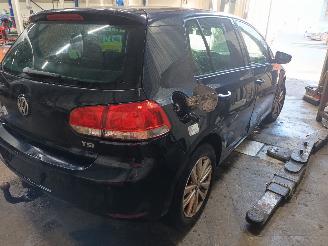 Volkswagen Golf Golf VI (5K1) Hatchback 1.2 TSI BlueMotion (CBZB) [77kW]  (11-2008/11-=
2012) picture 3