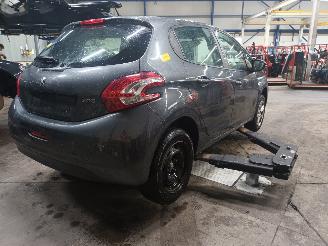 Peugeot 208 208 I (CA/CC/CK/CL) Hatchback 1.2 Vti 12V PureTech 82 (EB2F(HMZ)) [60k=
W]  (03-2012/12-2019) picture 3
