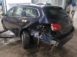Peugeot 308 308 SW (L4/L9/LC/LJ/LR) Combi 5-drs 1.2 12V e-THP PureTech 130 (EB2DTS=
(HNY)) [96kW]  (03-2014/06-2021) picture 4
