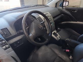 Toyota Corolla Corolla Verso (R10/11) MPV 1.8 16V VVT-i (1ZZFE) [95kW]  (04-2004/03-2=
009) picture 5