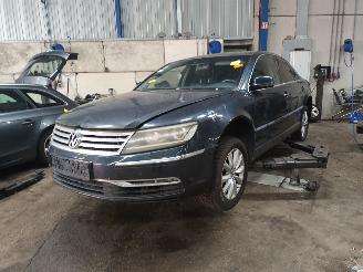 Purkuautot passenger cars Volkswagen Phaeton Phaeton (3D) Sedan 3.0 V6 TDI 24V 4Motion (CEXA) [176kW]  (06-2008/03-=
2016) 2010