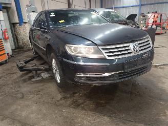 Volkswagen Phaeton Phaeton (3D) Sedan 3.0 V6 TDI 24V 4Motion (CEXA) [176kW]  (06-2008/03-=
2016) picture 2