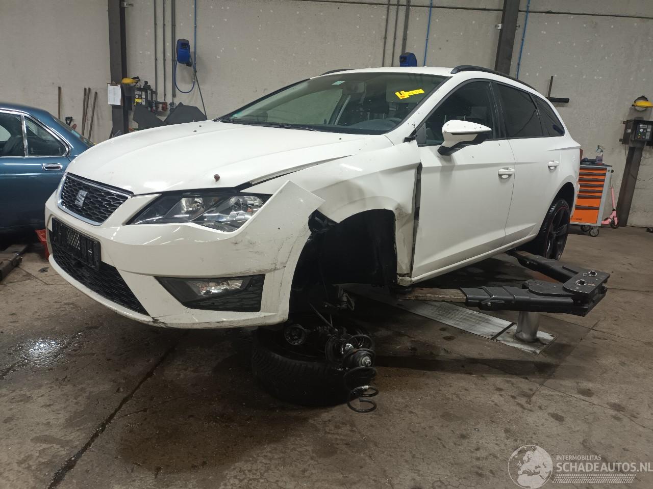 Seat Leon Leon ST (5FF) Combi 5-drs 1.0 TSI 12V (DKLB) [63kW]  (09-2018/08-2020)=