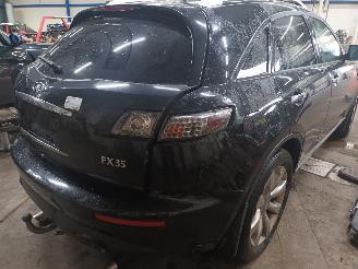 Infiniti FX FX (S50) SUV 35 3.5i 24V AWD (VQ35DE) [206kW]  (01-2003/12-2008) picture 3