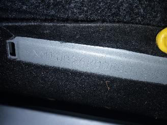 Toyota Verso Verso MPV 1.8 16V VVT-i (2ZRFAE) [108kW]  (04-2009/08-2018) picture 6