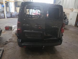 Peugeot Expert Expert (V1/VA/VB/VE/VF/VT/VY) Van 2.0 Blue HDi 180 16V (DW10FC(AHH)) [=
130kW]  (04-2016/04-2025) picture 4