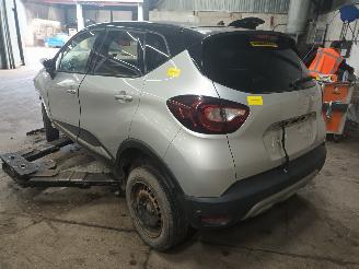 Renault Captur Captur I (2R) SUV 0.9 Energy TCE 12V (H4B-B4) [66kW]  (03-2015/...) picture 4