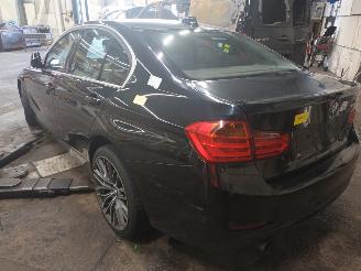 BMW 3-serie 3 serie (F30) Sedan 320i 1.6 16V EfficientDynamicsEdition (N13-B16A) [=
125kW]  (04-2012/06-2016) picture 4