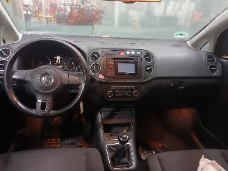 Volkswagen Golf Golf Plus (5M1/1KP) MPV 1.2 TSI BlueMOTION (CBZB) [77kW]  (11-2009/12-=
2013) picture 5
