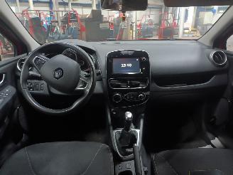 Renault Clio Clio IV (5R) Hatchback 5-drs 0.9 Energy TCE 90 12V (H4B-408(H4B-B4)) [=
66kW]  (11-2012/08-2021) picture 5