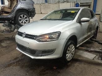 Salvage car Volkswagen Polo Polo V (6R) Hatchback 1.2 12V BlueMotion Technology (CGPA(Euro 5)) [51=
kW]  (06-2009/05-2014) 2010/1