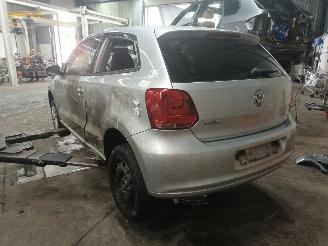 Volkswagen Polo Polo V (6R) Hatchback 1.2 12V BlueMotion Technology (CGPA(Euro 5)) [51=
kW]  (06-2009/05-2014) picture 4