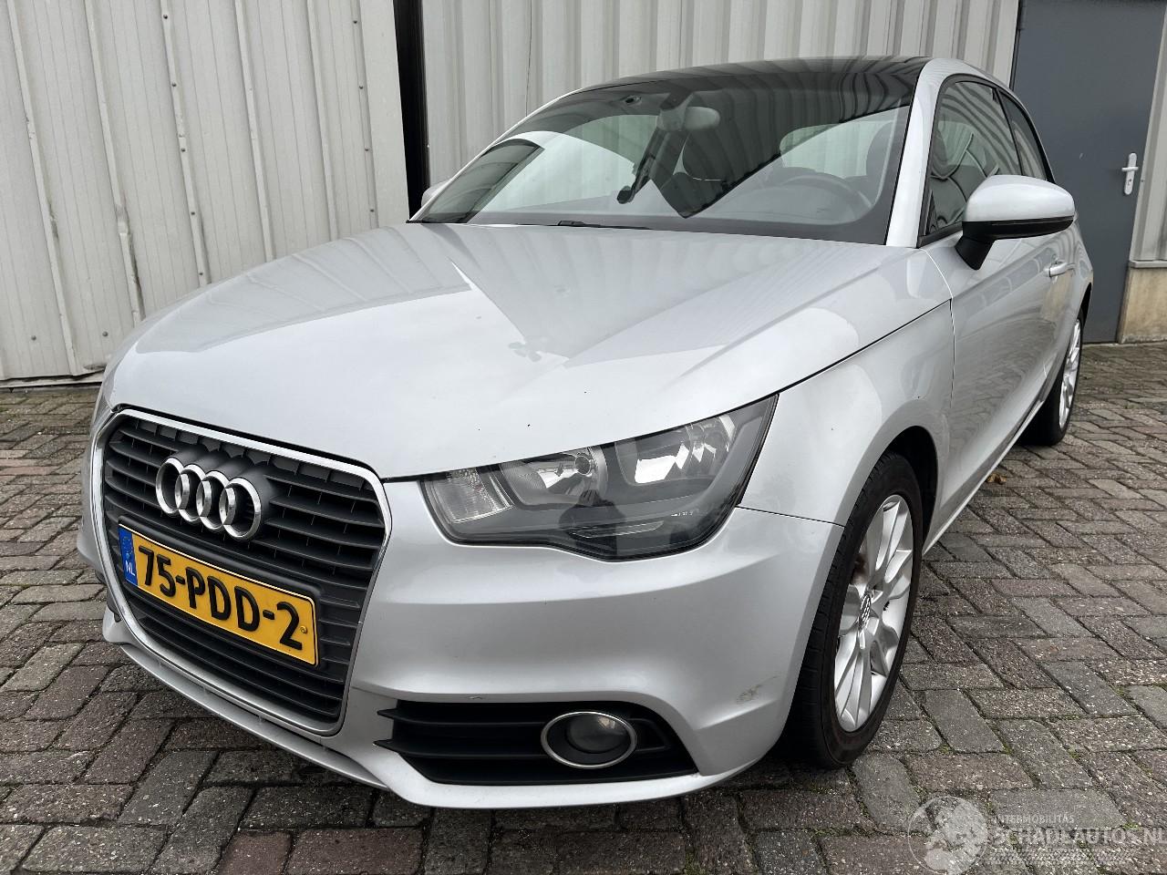 Audi A1 A1 (8X1/8XK) Hatchback 3-drs 1.4 TFSI 16V 122 (CAXA(Euro 5)) [90kW]  (=
05-2010/04-2015)