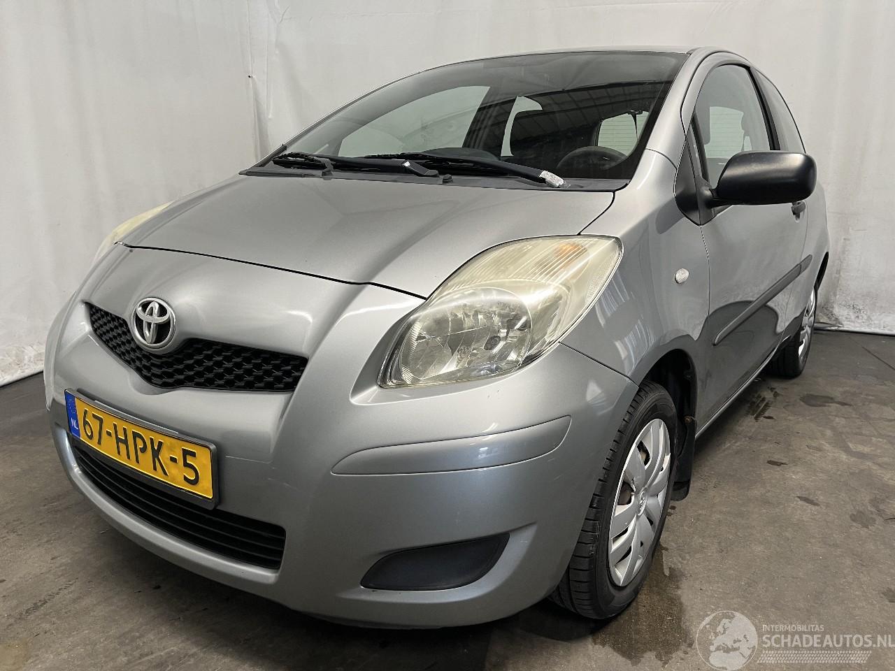 Toyota Yaris Yaris II (P9) Hatchback 1.0 12V VVT-i (1KR-FE) [51kW]  (08-2005/12-201=
1)