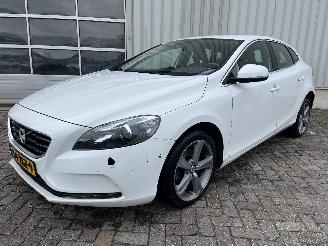 Volvo V-40 V40 (MV) Hatchback 5-drs 1.6 T3 GTDi 16V (B4164T3(Euro 5)) [110kW]  (0=
3-2012/12-2016) picture 3