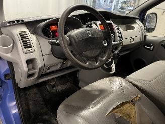 Renault Trafic Trafic New (FL) Van 2.0 dCi 16V 90 (M9R-630(M9R-A6)) [66kW]  (08-2006/=
06-2014) picture 24