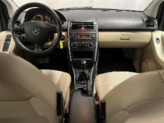 Mercedes A-klasse A (W169) Hatchback 1.5 A-150 (M266.920) [70kW]  (09-2004/06-2012) picture 14