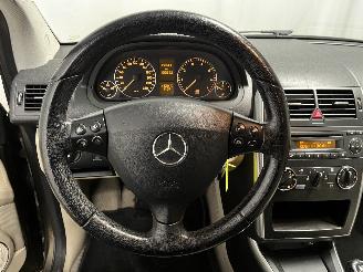 Mercedes A-klasse A (W169) Hatchback 1.5 A-150 (M266.920) [70kW]  (09-2004/06-2012) picture 16