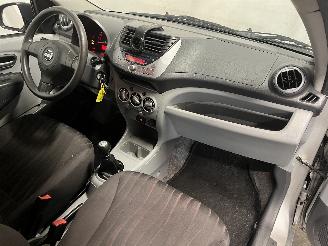 Nissan Pixo Pixo (D31S) Hatchback 1.0 12V (K10B(Euro 5)) [50kW]  (03-2009/10-2013)= picture 12
