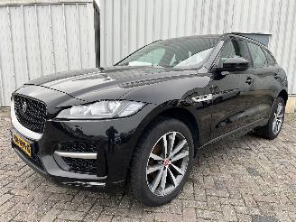 Jaguar F-Pace F-Pace SUV 2.0 D 180 16V AWD (204DTD(AJ20D4)) [132kW]  (09-2015/12-202=
5) picture 2