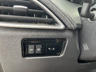 Jaguar F-Pace F-Pace SUV 2.0 D 180 16V AWD (204DTD(AJ20D4)) [132kW]  (09-2015/12-202=
5) picture 20