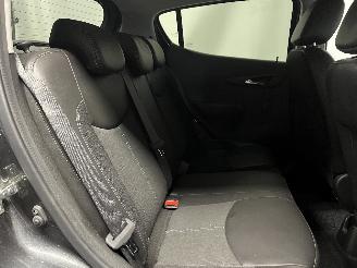 Opel Karl Karl Hatchback 5-drs 1.0 12V (B10XE(Euro 6)) [55kW]  (01-2015/03-2019)= picture 16