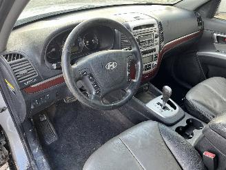 Hyundai Santa Fe Santa Fe II (CM) SUV 2.2 CRDi 16V 4x2 (D4EB) [114kW]  (03-2006/12-2009=
) picture 13