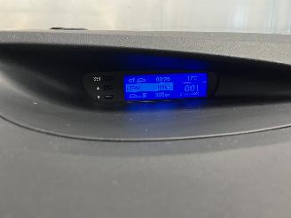 Hyundai I-20 i20 Hatchback 1.2i 16V (G4LA) [57kW]  (09-2008/12-2012) picture 21